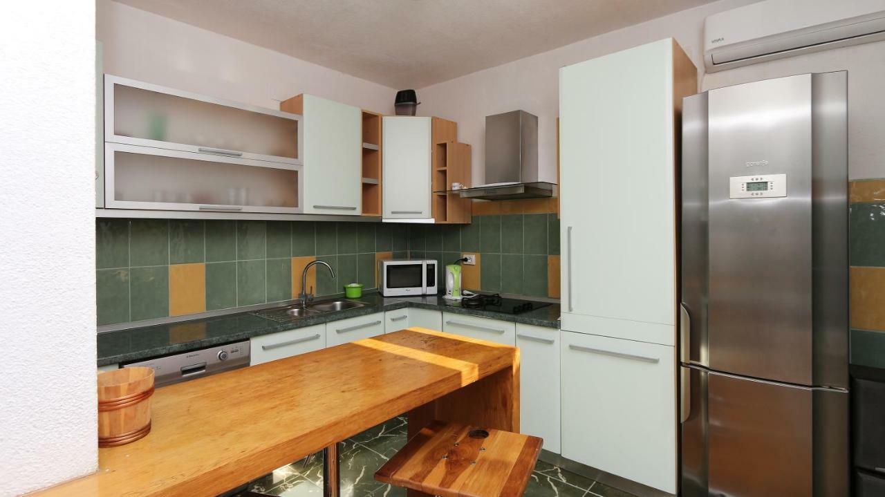 House Lipo Otel Makarska Dış mekan fotoğraf