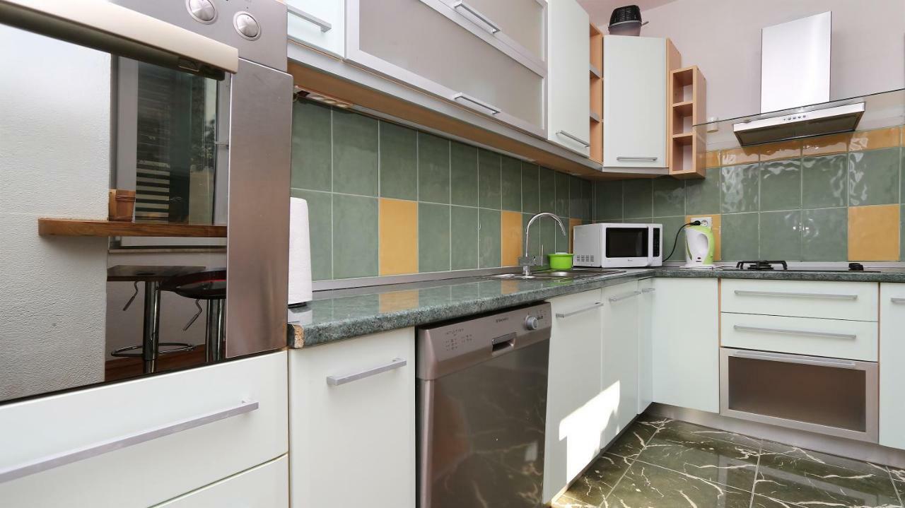 House Lipo Otel Makarska Dış mekan fotoğraf